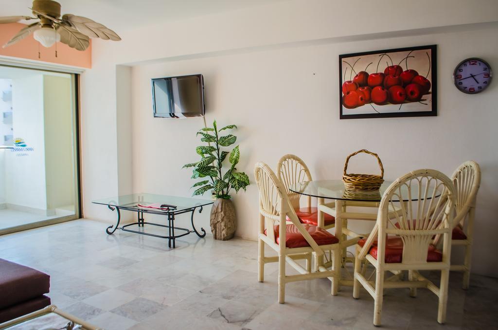 Enna Inn Ixtapa Departamentos Vista Al Mar Екстер'єр фото
